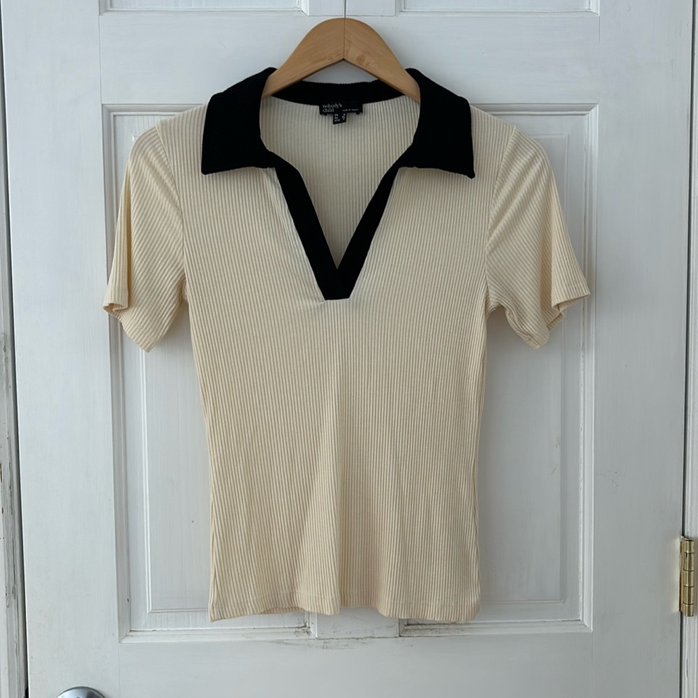 Ribbed Cream Blouse with Black Collar
